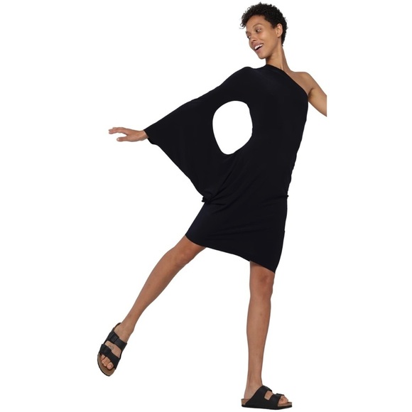 Norma Kamali | Dresses | Norma Kamali One Shoulder Modern Sculpture Dress  In Midnight | Poshmark